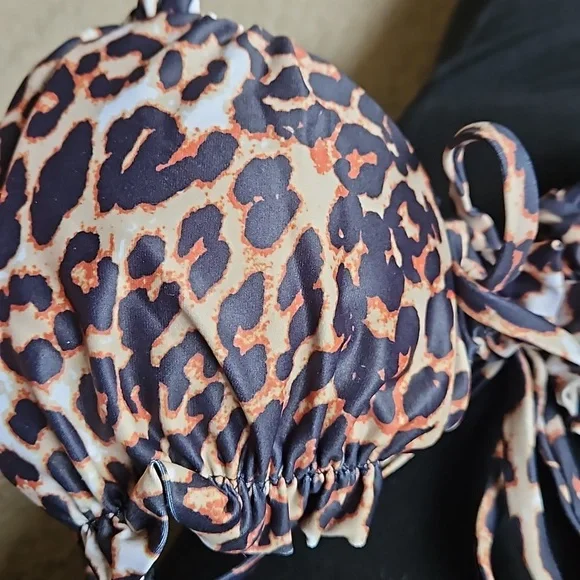Leopard Drawstring Bikini Swimsuit (S & M) - Picture 8 of 9